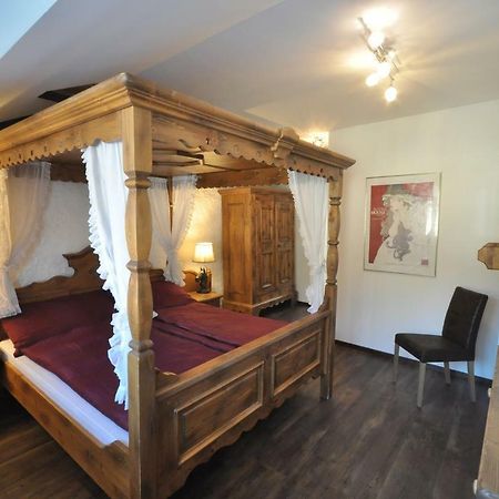B&B Zum Rossli Zunzgen Kültér fotó